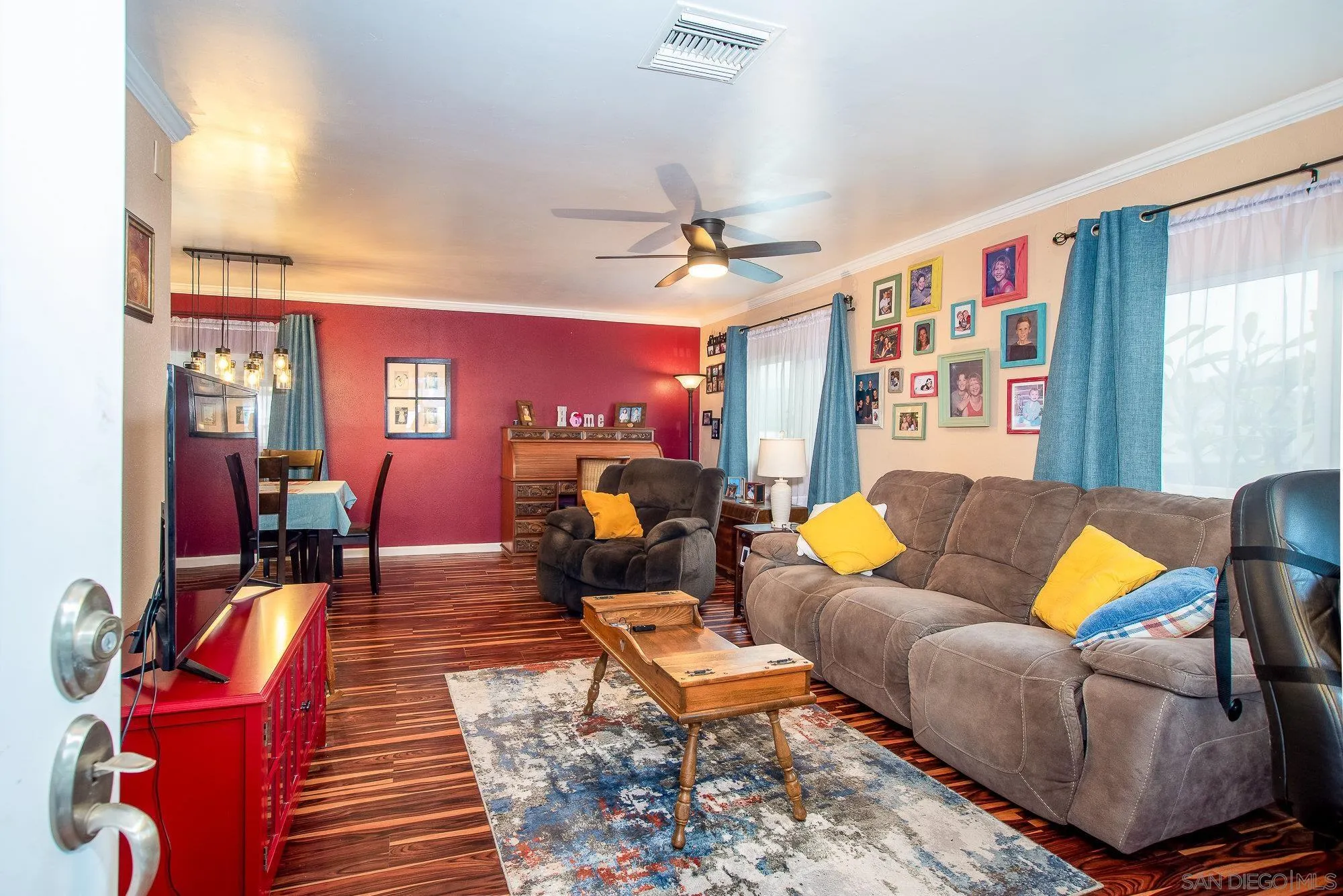 Lakeside, California 92040, United States, 3 Bedrooms Bedrooms, ,2 BathroomsBathrooms,Residential,Active,1757