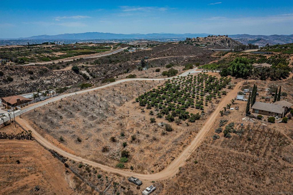 Photo of 0 Palos Verdes Dr, Bonsall, CA 92003 (MLS # 240028797)