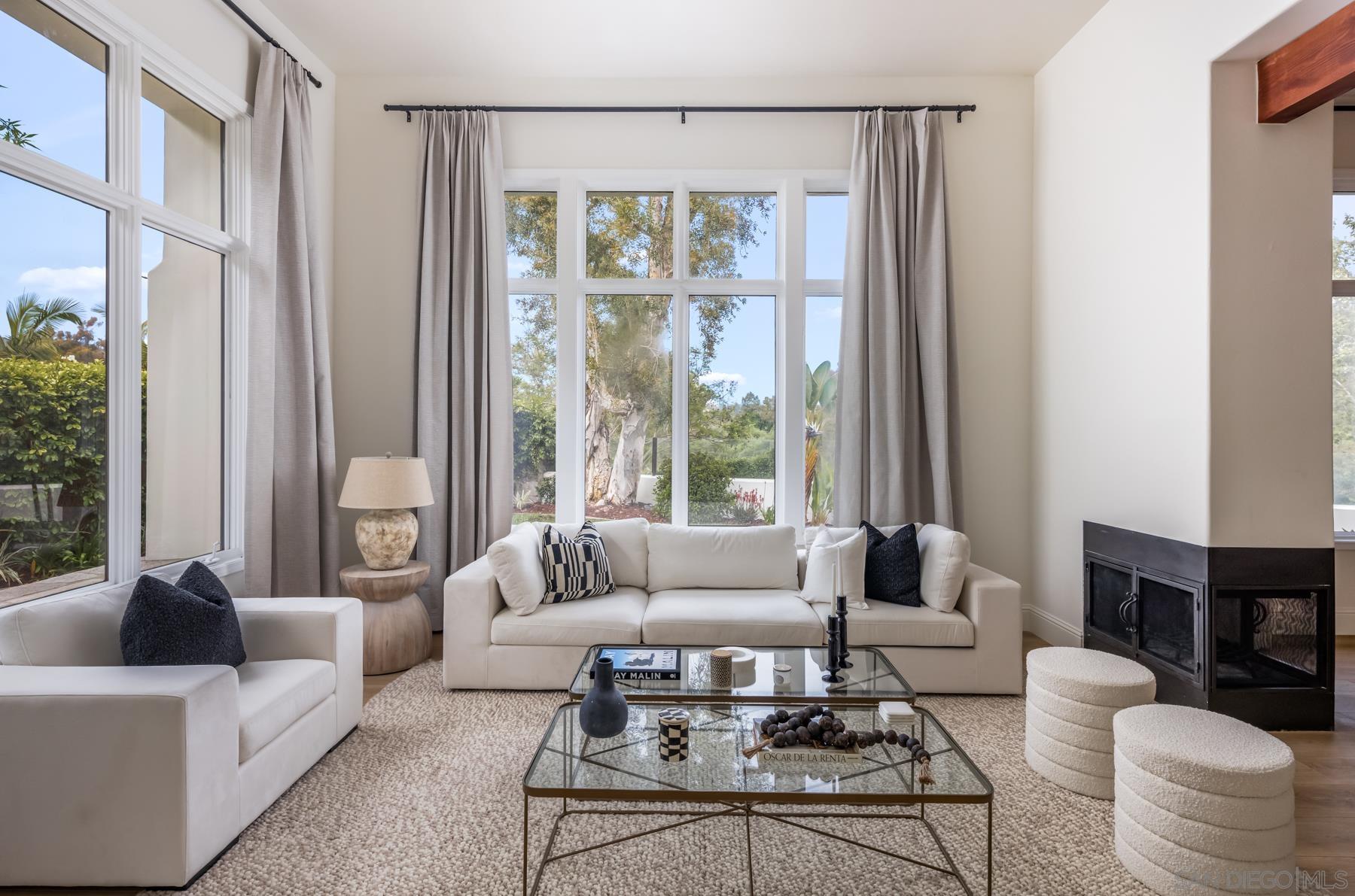 2815 Santa Fe Vista Ct