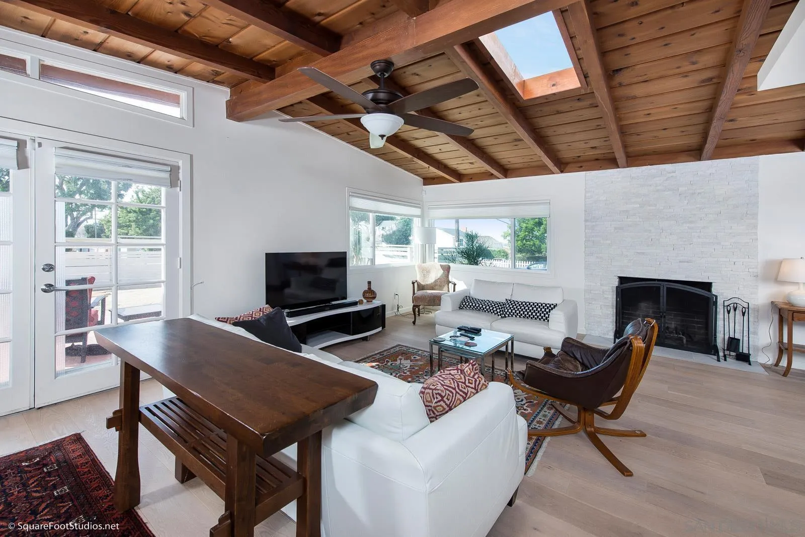 La Jolla, California 92037, United States, 3 Bedrooms Bedrooms, ,3 BathroomsBathrooms,Residential,Active,9560