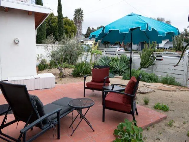 La Jolla, California 92037, United States, 3 Bedrooms Bedrooms, ,3 BathroomsBathrooms,Residential,Active,9560