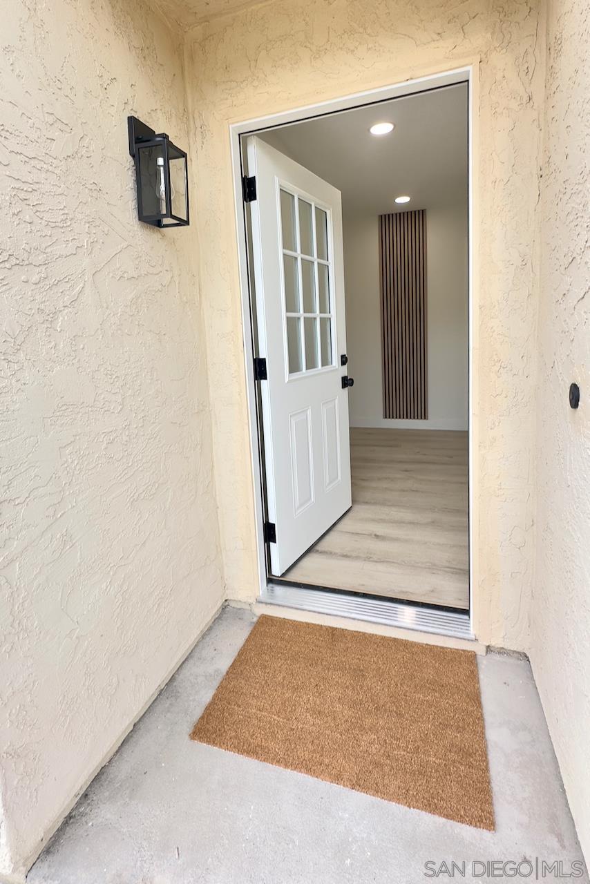 4529 Kittiwake Way
