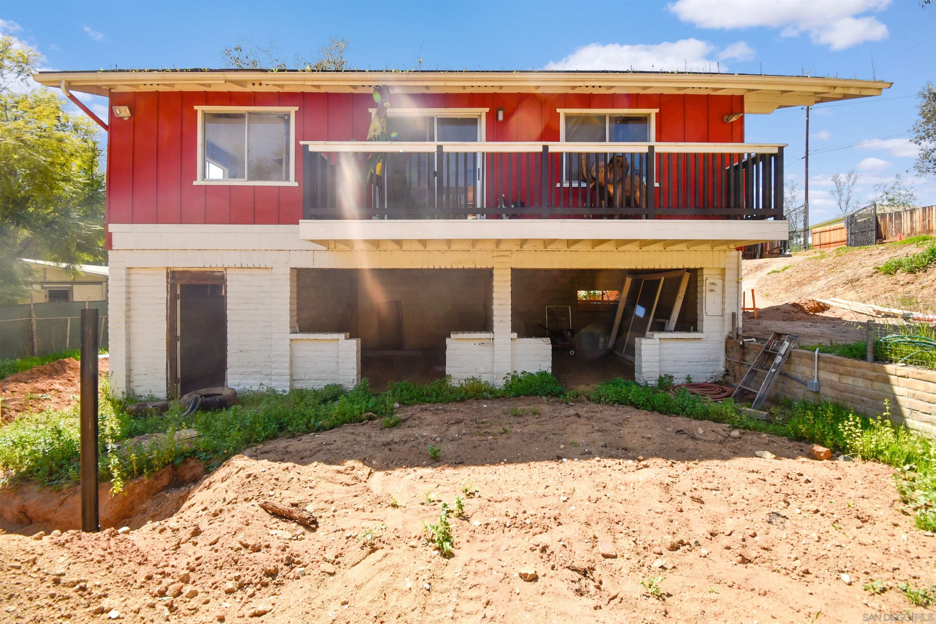 10957 VALLE VISTA ROAD