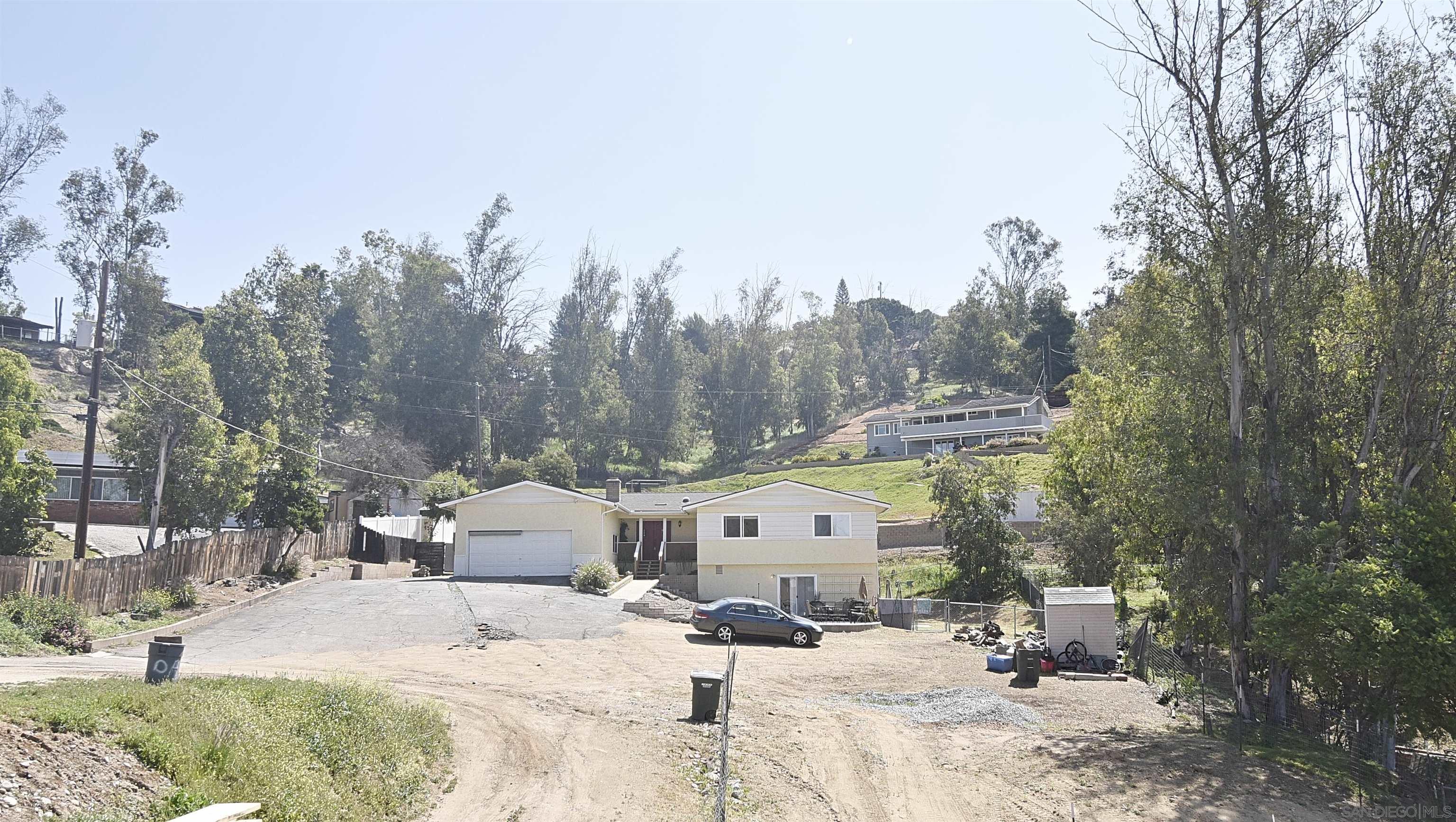 10957 VALLE VISTA ROAD