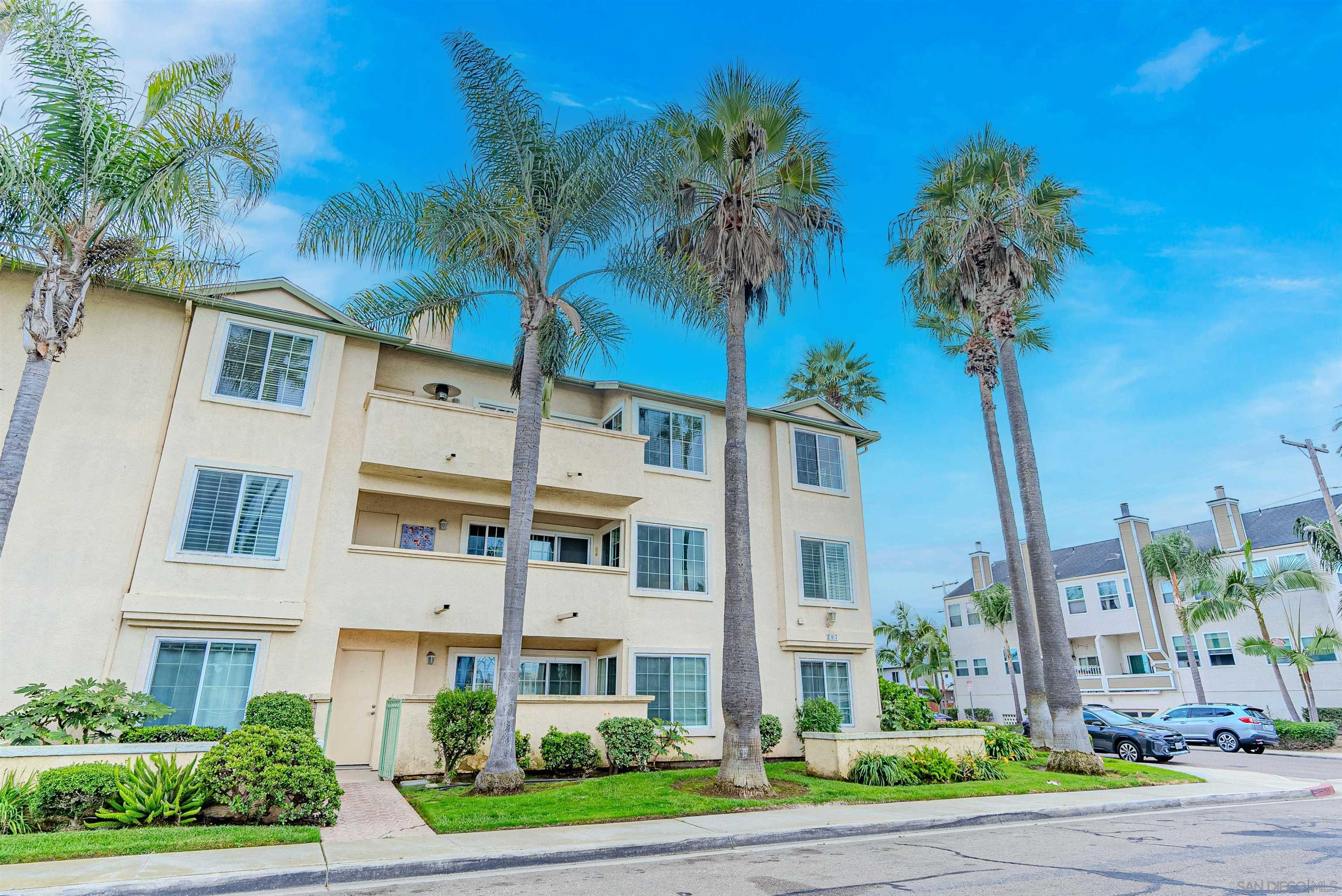 207 Elkwood Ave 1