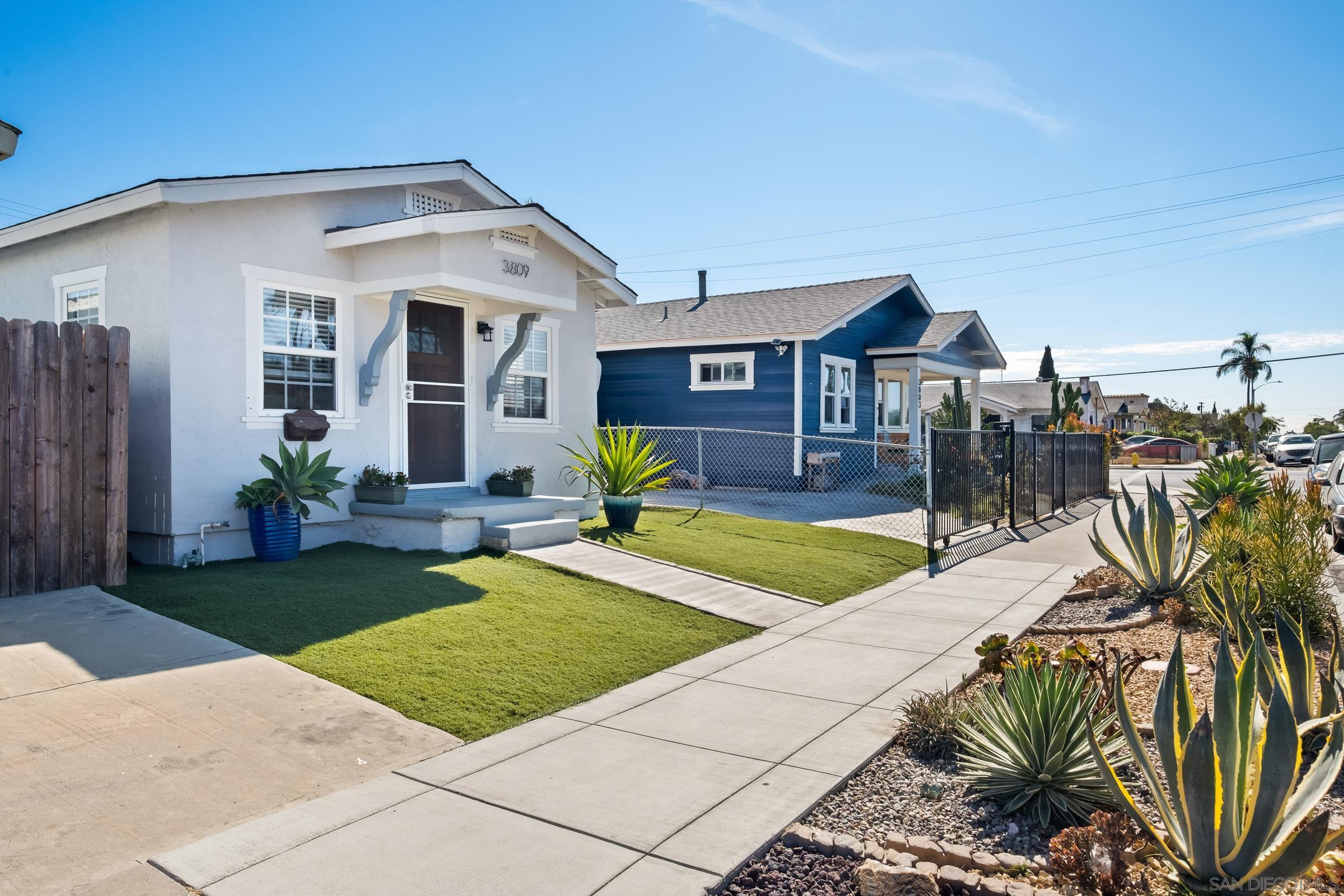 3809 Van Dyke Ave