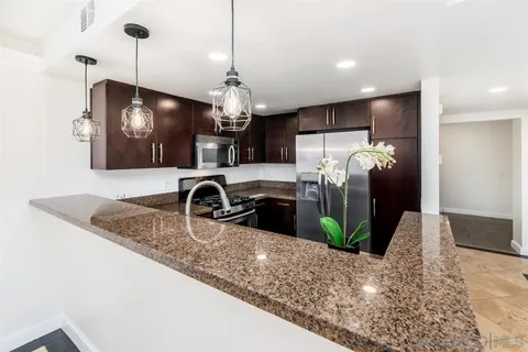 3645 7th Ave Unit 204, San Diego, CA 92103 - #: 250023982