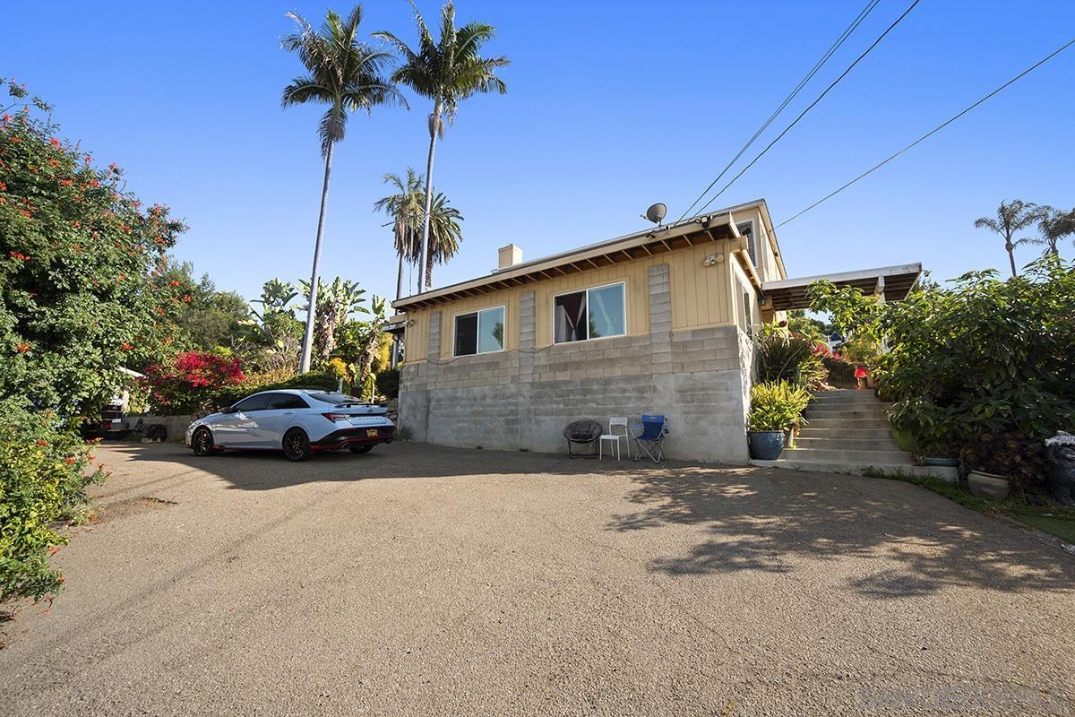9303 Fuerte Dr