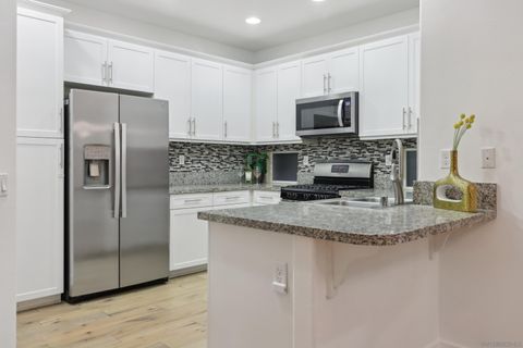 4537  Rainier  9 San Diego CA 92120