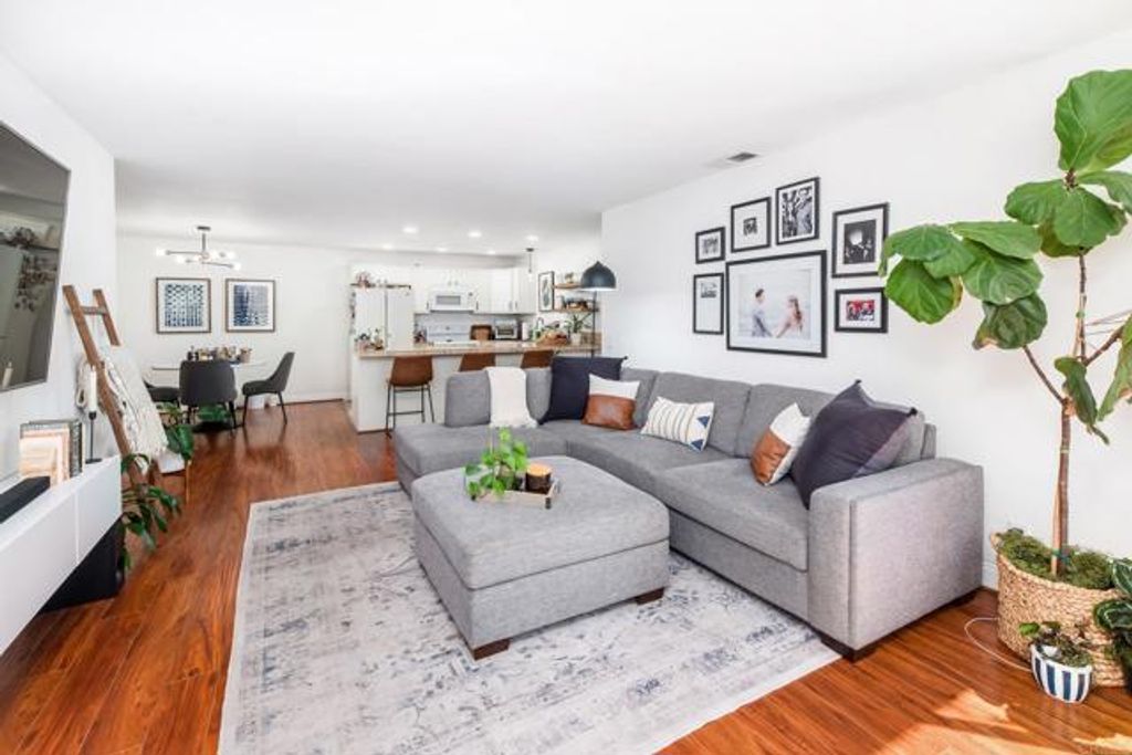 Photo for 433 Autumn Drive #12, San Marcos, CA 92069 (MLS # NDP2308880)