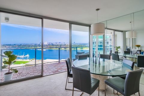1820  Avenida Del Mundo  1208 Coronado CA 92118