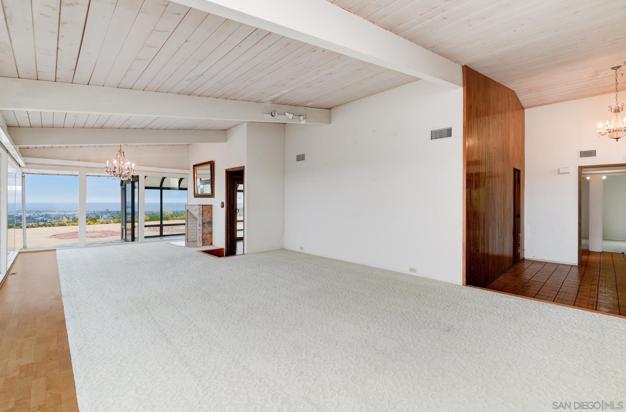 5144 Pacifica Dr