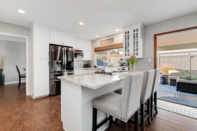 9947 Mesa Madera Dr
