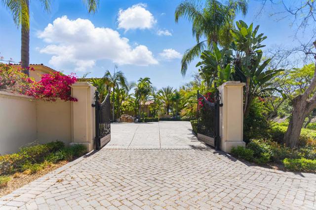 2890 Gate Fifteen Place