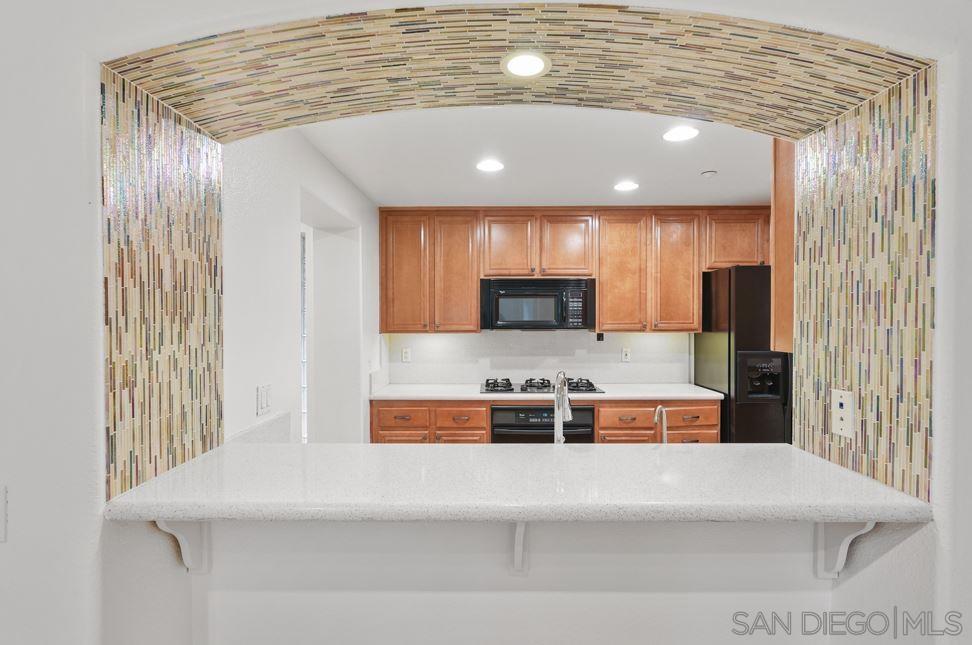 301 W G St 314
