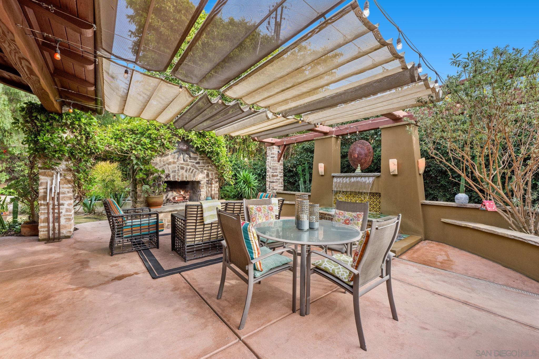 825 Gonzales Street