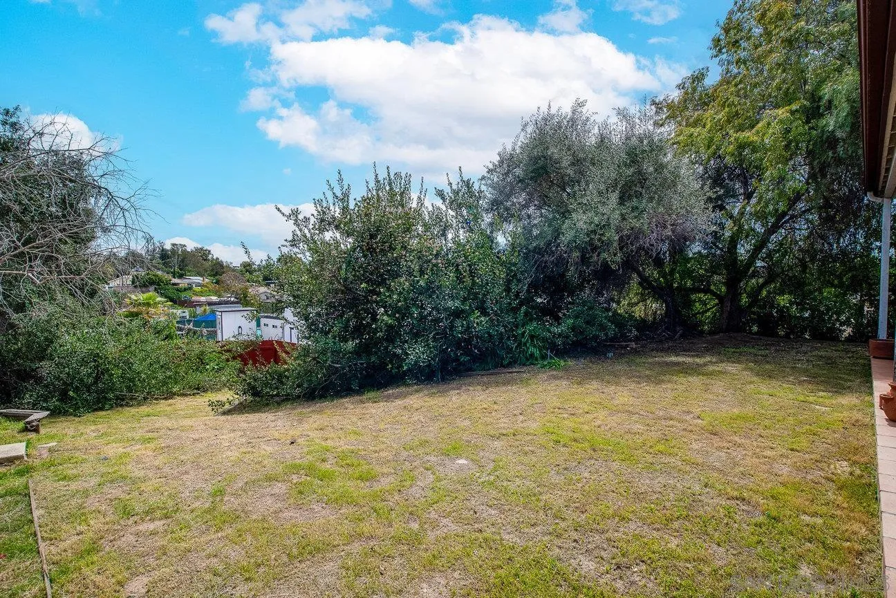 Lemon Grove, California 91945, United States, 2 Bedrooms Bedrooms, ,1 BathroomBathrooms,Residential,Pending,103026