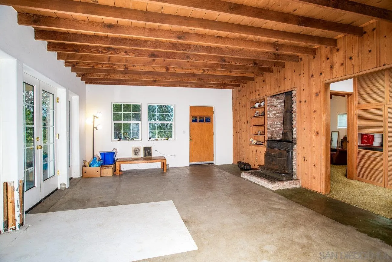 Lemon Grove, California 91945, United States, 2 Bedrooms Bedrooms, ,1 BathroomBathrooms,Residential,Pending,103026