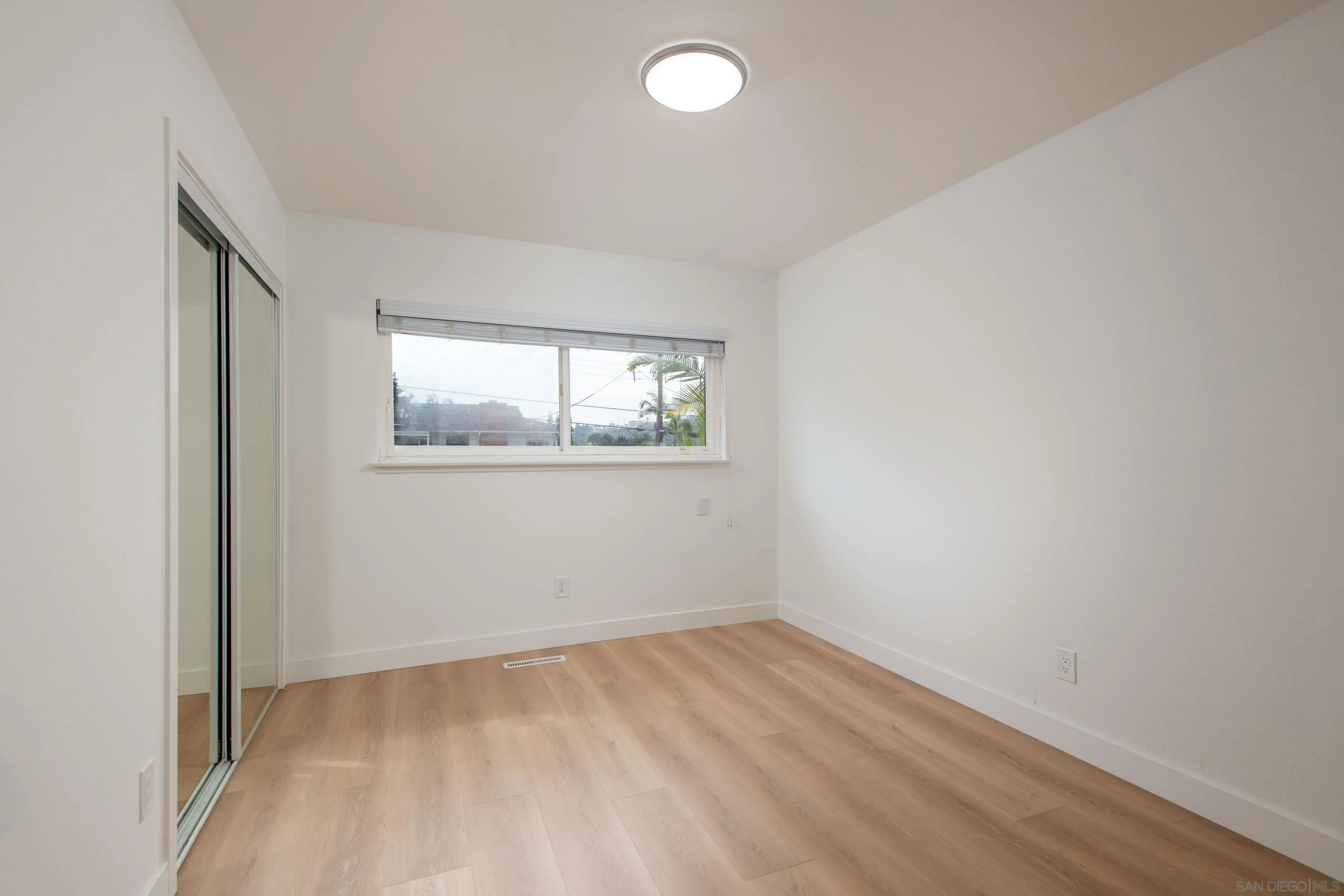 San Diego, California 92110, United States, 4 Bedrooms Bedrooms, ,2 BathroomsBathrooms,Residential,Pending,12969