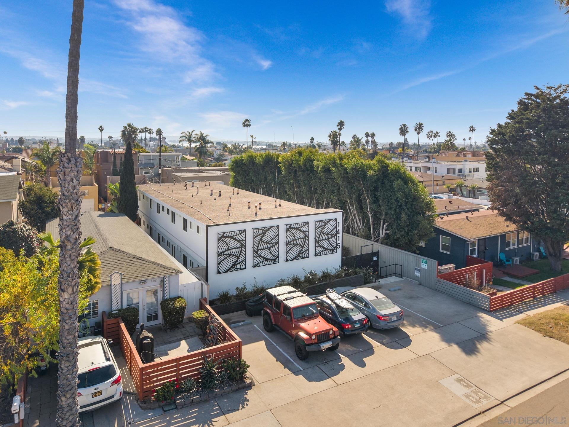 1415 Grand Avenue