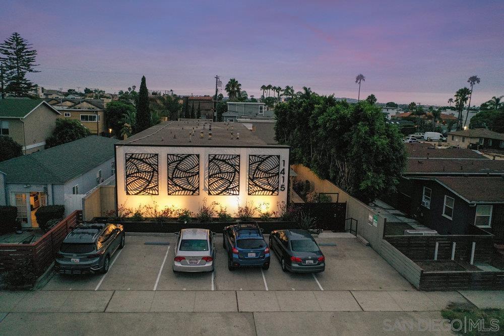 1415 Grand Avenue