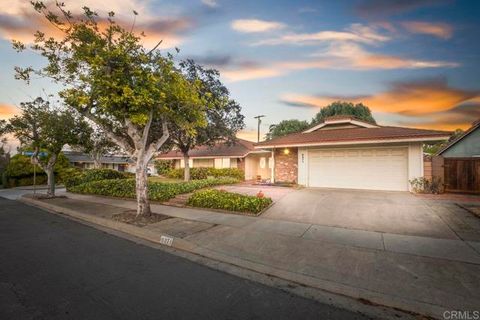 6371 Twin Lake Drive San Diego CA 92119