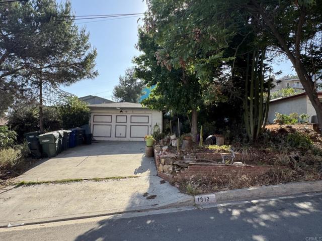 1312 Portola Avenue