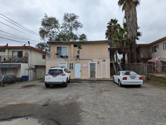 931 GRAND AVE