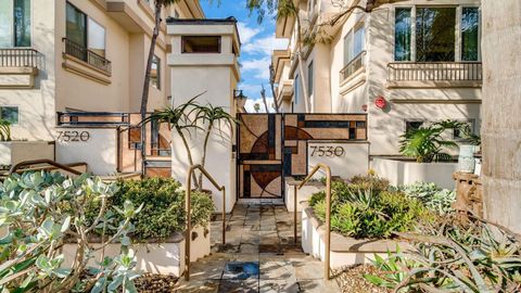 7530  Draper Ave  2 La Jolla CA 92037