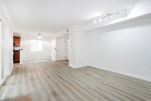 800 Sea Cliff Way