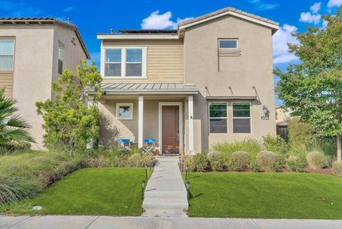 1953 Santa Maya Chula Vista CA 91913