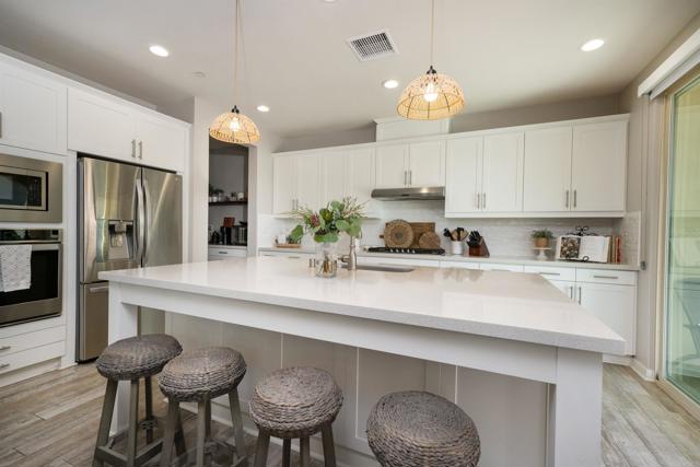 31688 Calle De Las Estrellas