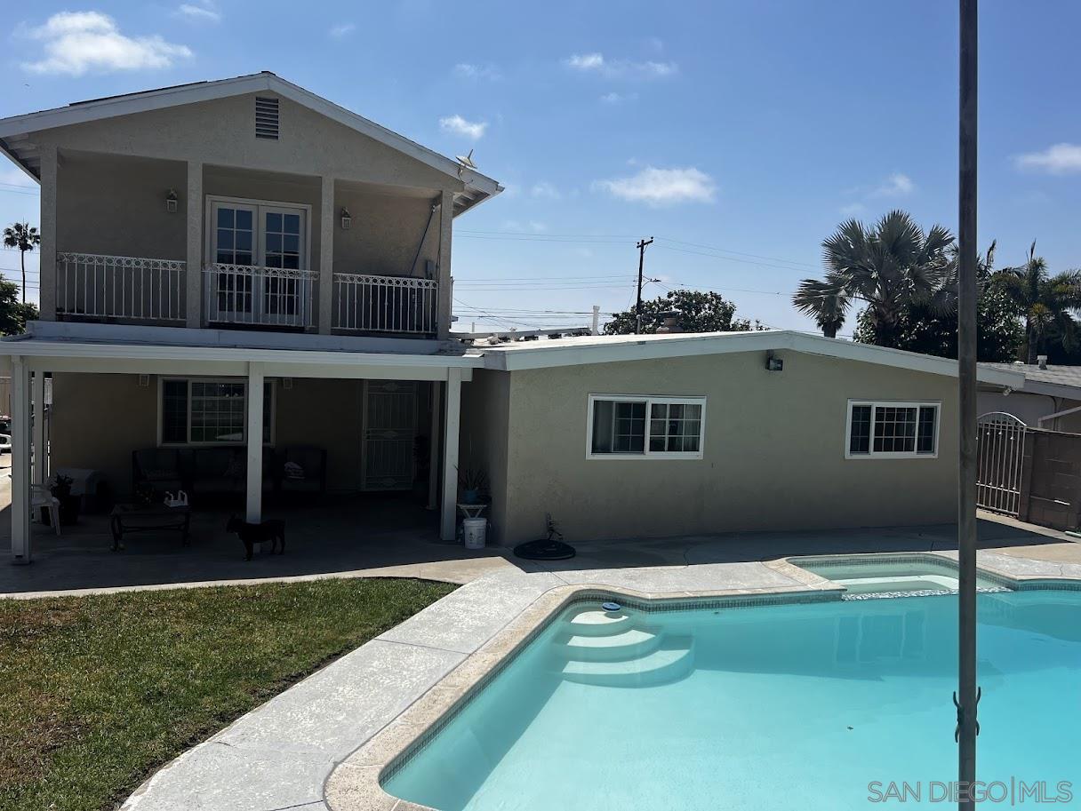 1173 Oasis Ave