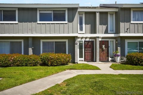 231  Blossom Way Oceanside CA 92058