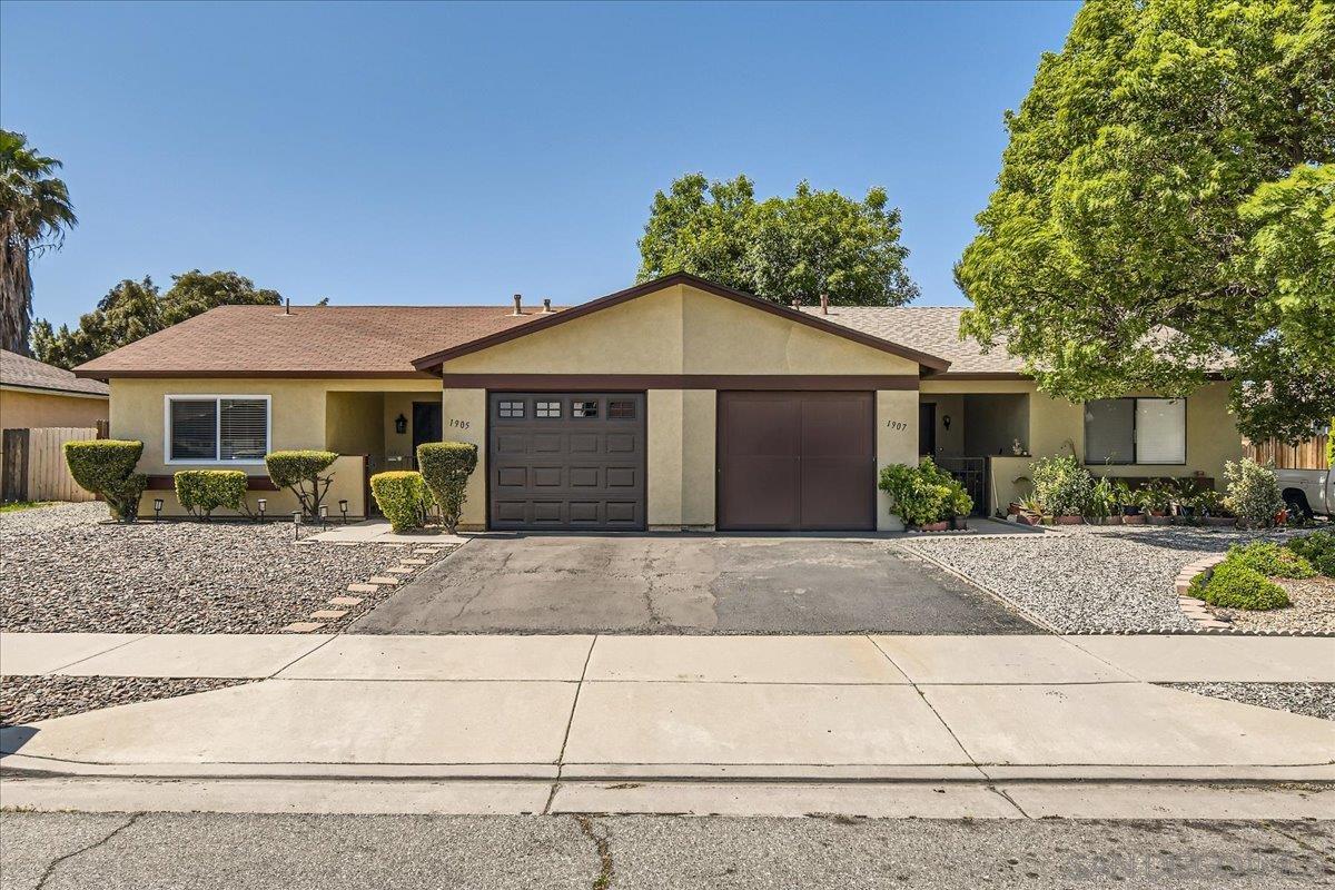 1905 Pueblo Dr