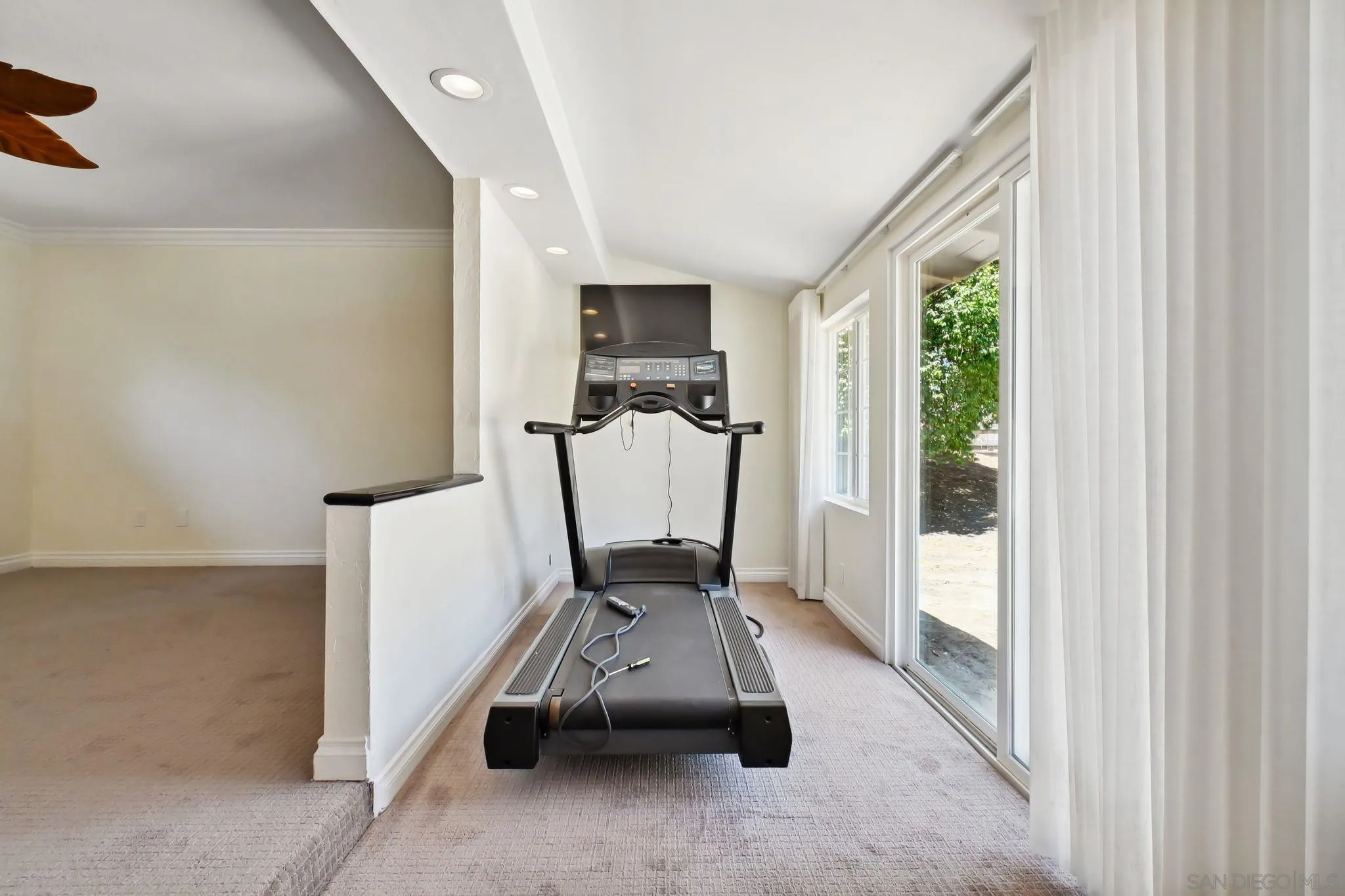 El Cajon, California 92021, United States, 3 Bedrooms Bedrooms, ,2 BathroomsBathrooms,Residential,Pending,157089