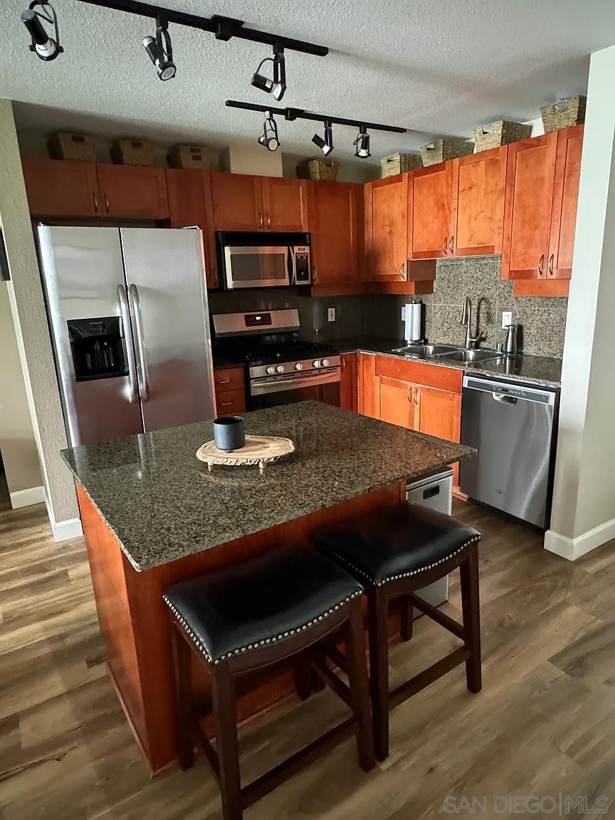 1240  India St  505