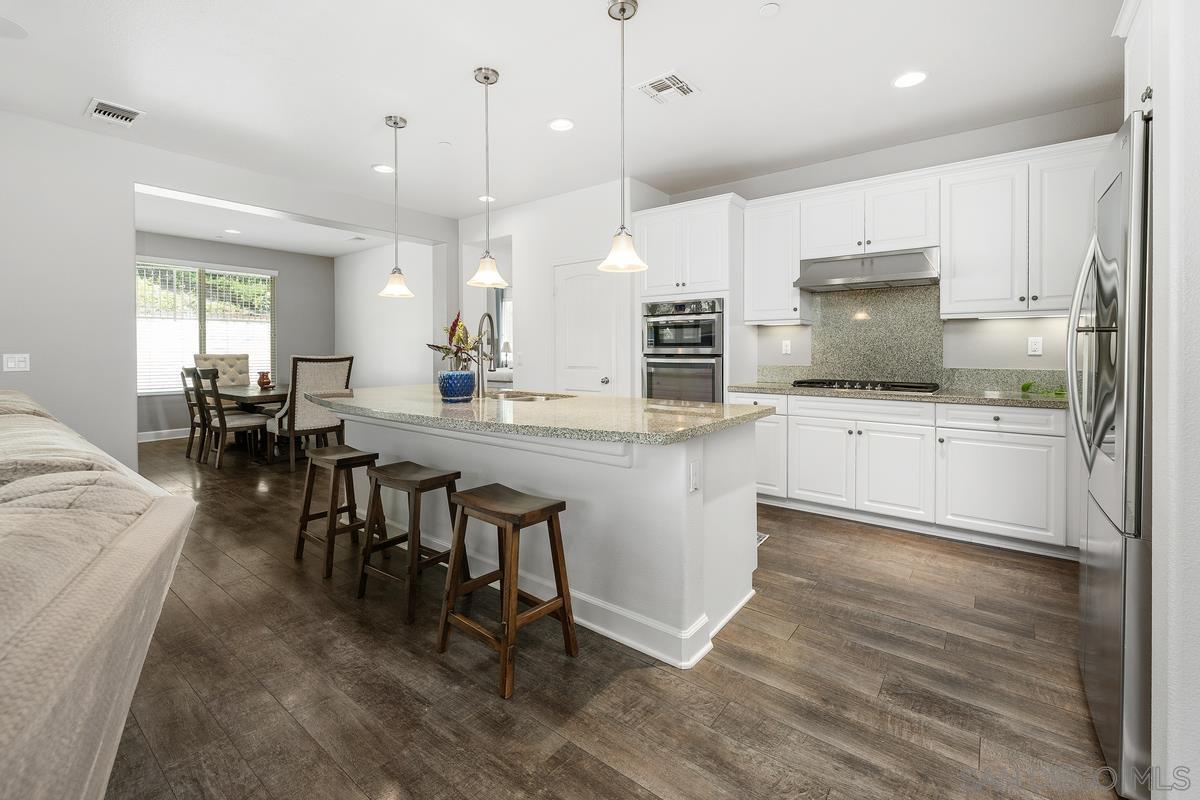 529  Adobe Estates Dr