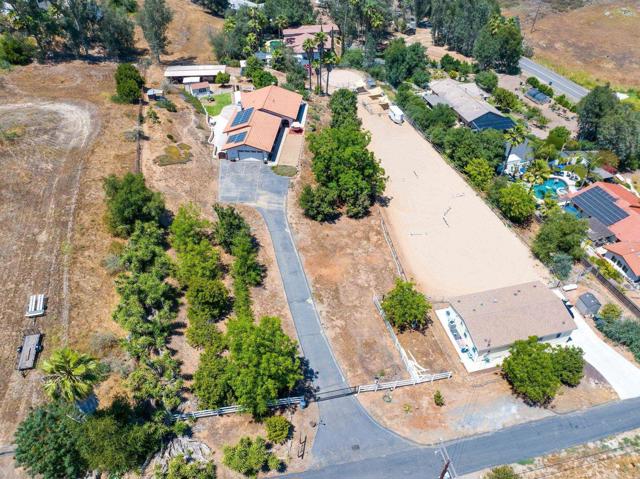 2605 Kauana Loa Drive