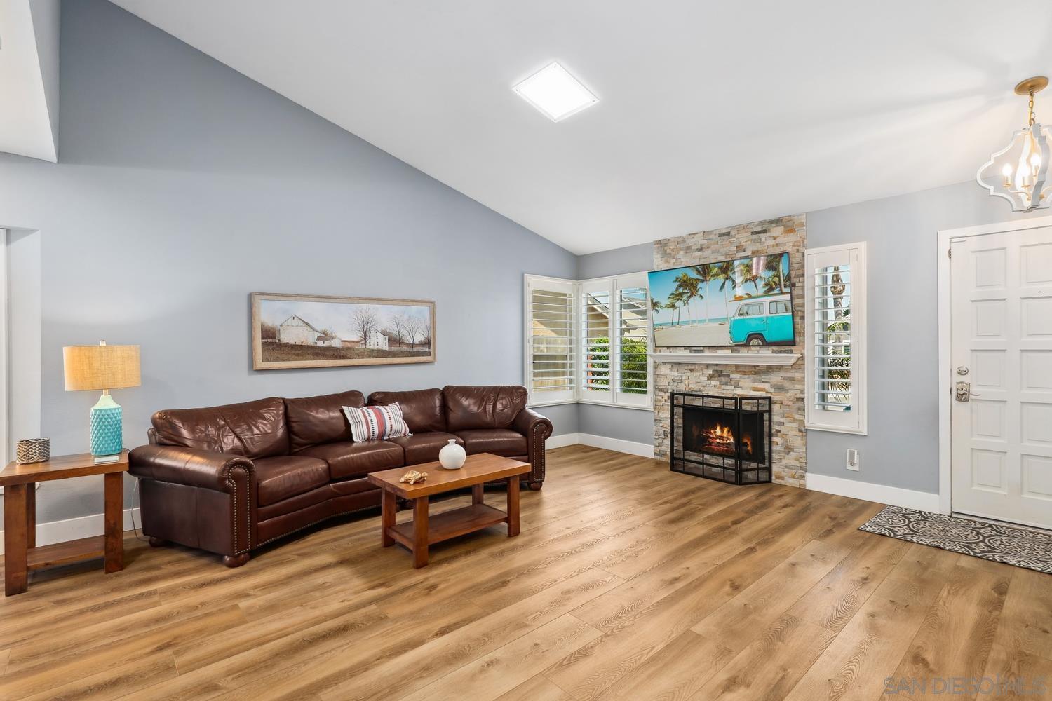 1683 Mustang Way