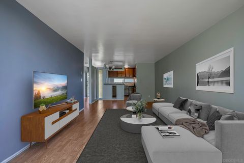 Condominium in San Diego CA 2266 Grand Ave.jpg