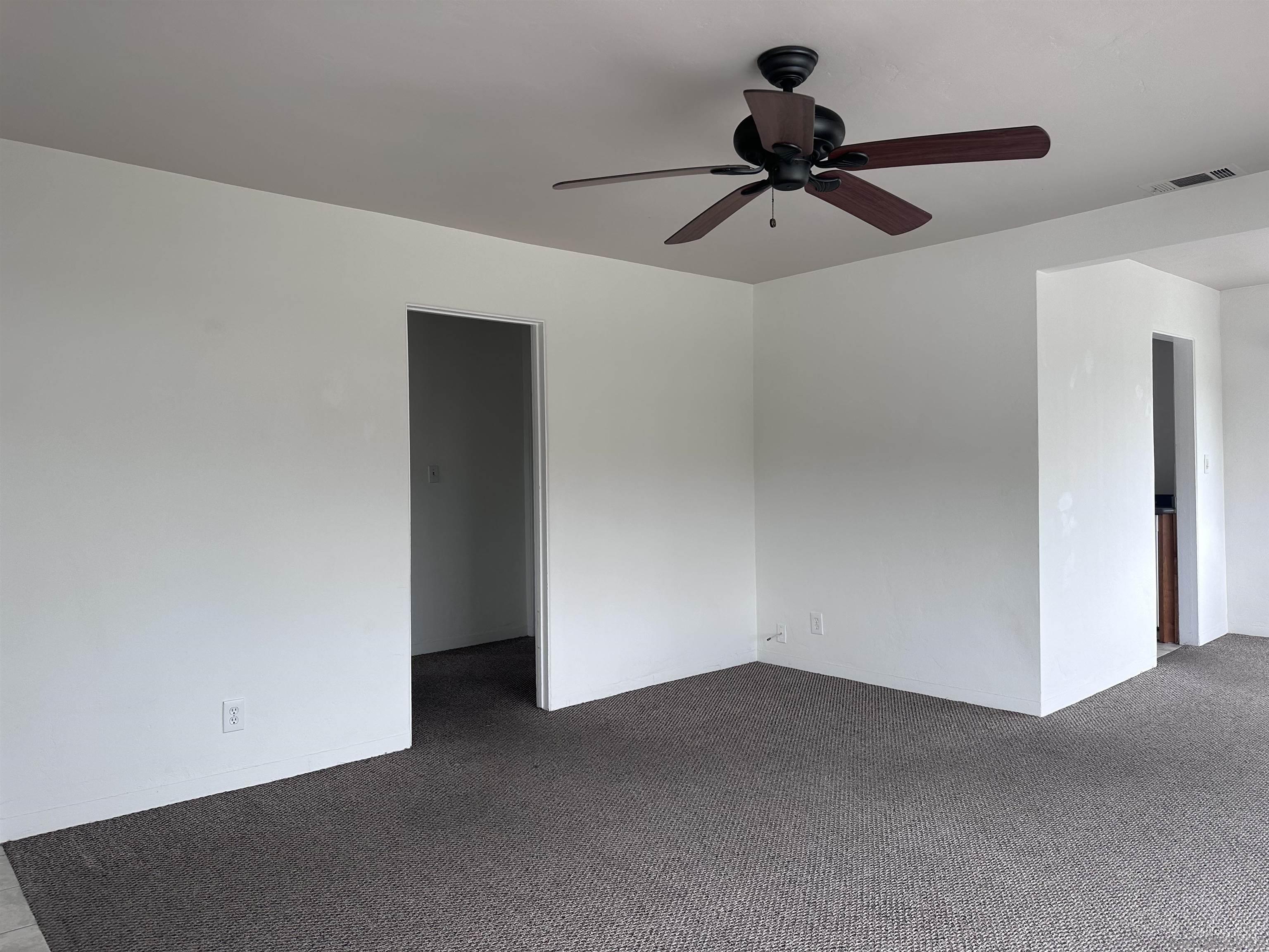 1121 W. Redwood