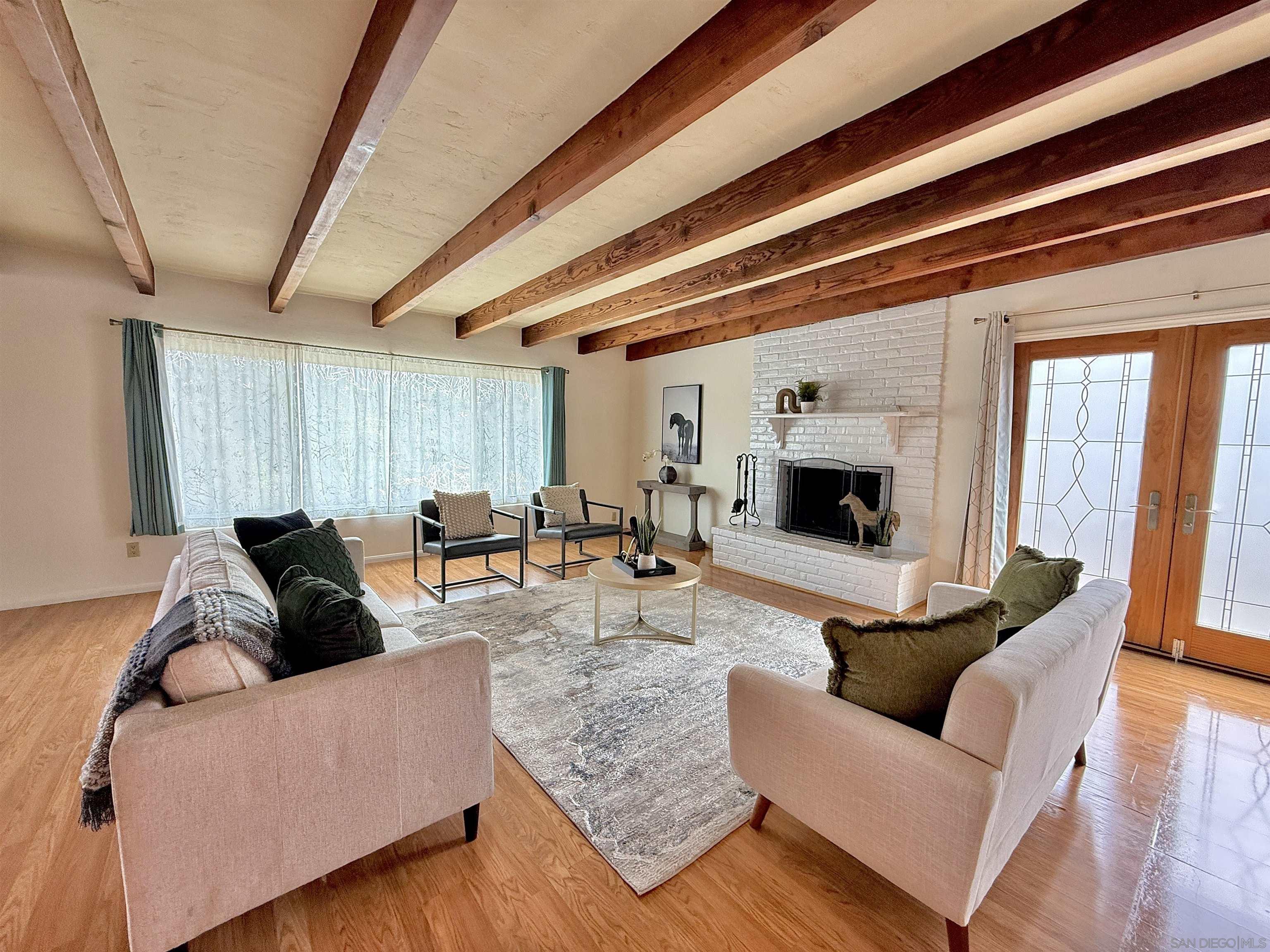 4124 Bancroft Dr
