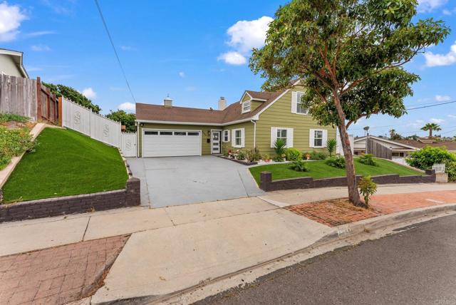 4055 Mount Albertine Avenue