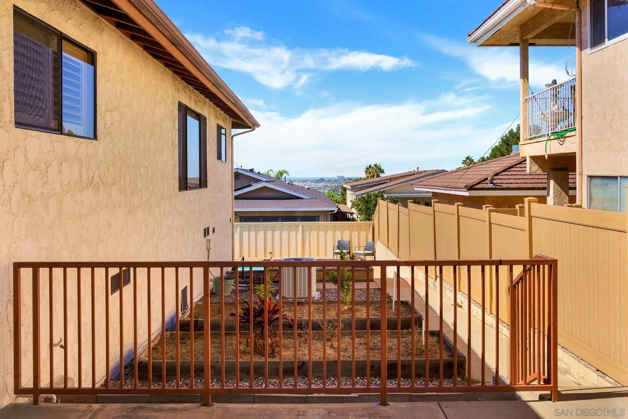 San Diego, California 92110, United States, 3 Bedrooms Bedrooms, ,2 BathroomsBathrooms,Residential,Active,84615