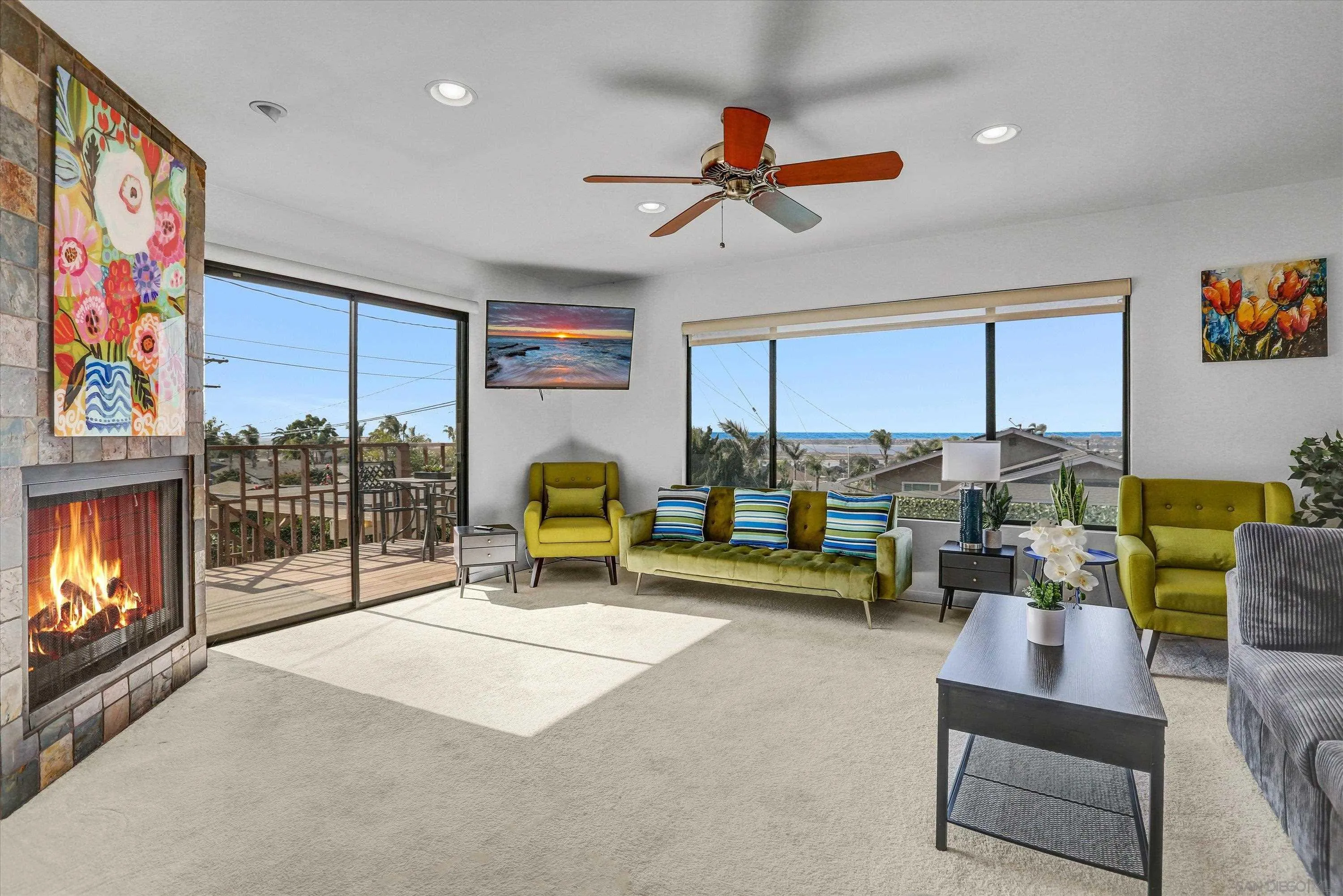 San Diego, California 92110, United States, 3 Bedrooms Bedrooms, ,2 BathroomsBathrooms,Residential,Active,84615