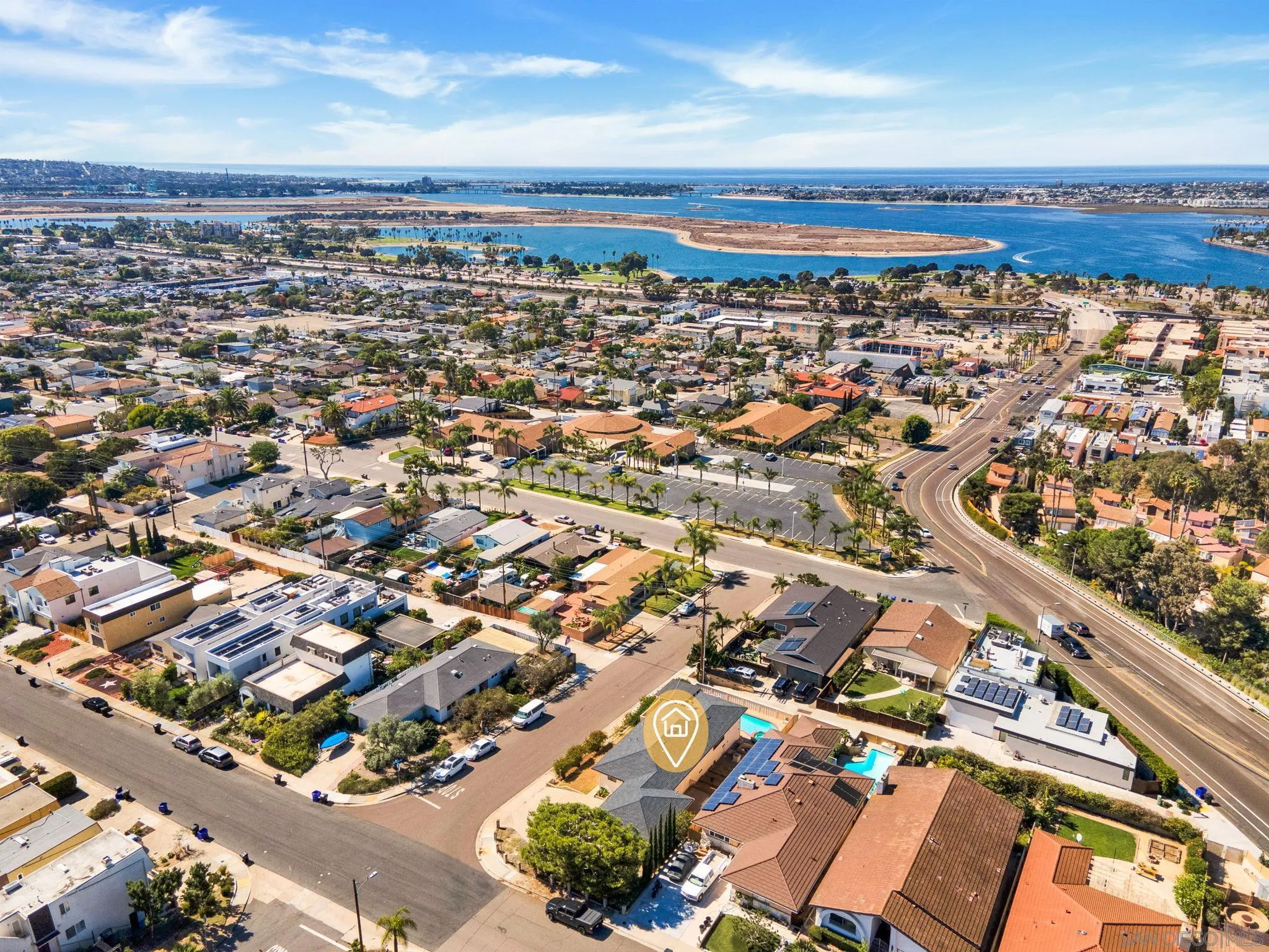 San Diego, California 92110, United States, 3 Bedrooms Bedrooms, ,2 BathroomsBathrooms,Residential,Active,84615