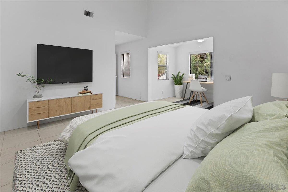 5850 Menorca Dr