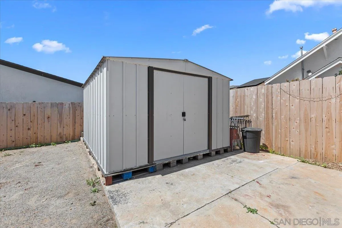 National City, California 91950, United States, 3 Bedrooms Bedrooms, ,1 BathroomBathrooms,Residential,Active,132979