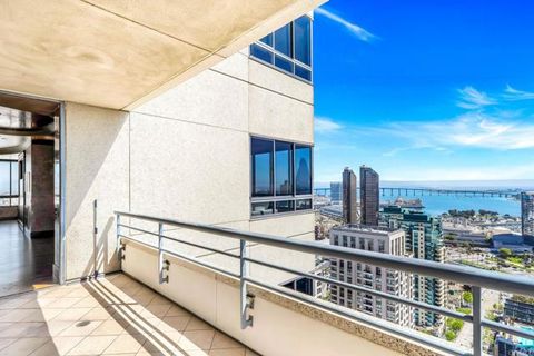 Tiny photo for 700 Front Street #2501, San Diego, CA 92101 (MLS # PTP2502571)